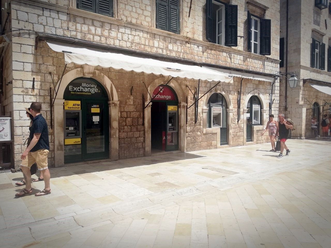 Upravni sud potvrdio rješenje DNŽ u vezi bankomata u povijesnoj jezgri Dubrovnika